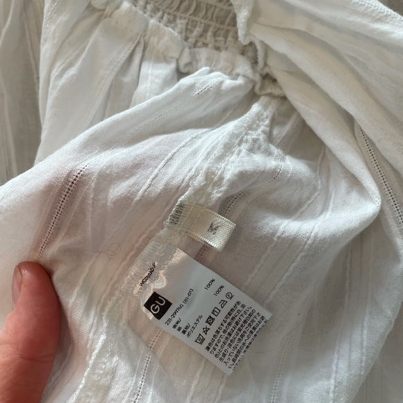 White blouse - Picture 4 of 5